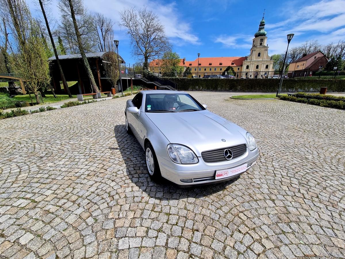 Mercedes-Benz SLK 200 