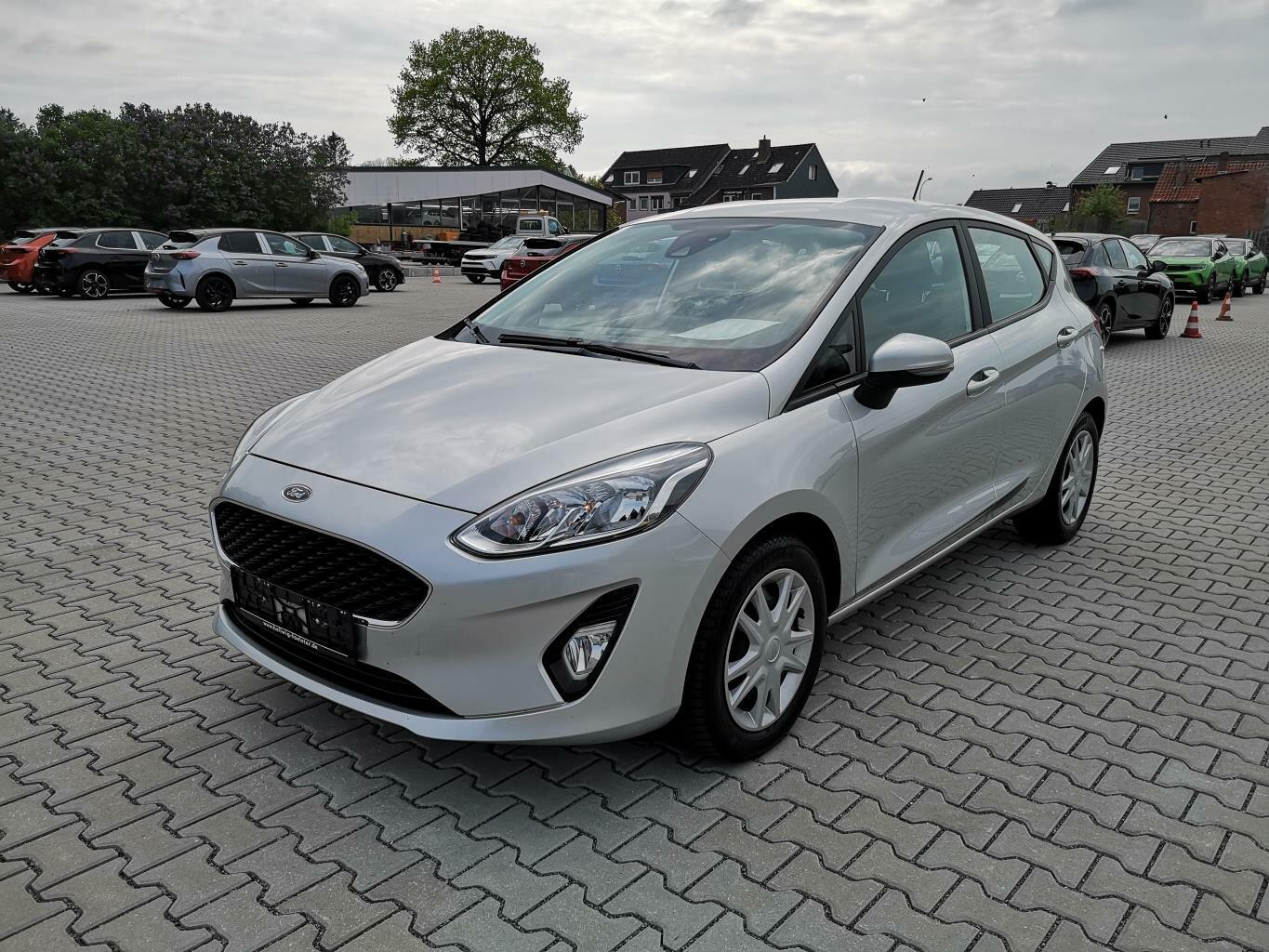 FORD FIESTA COOL & CONNECT NAVI / PDC / GJR