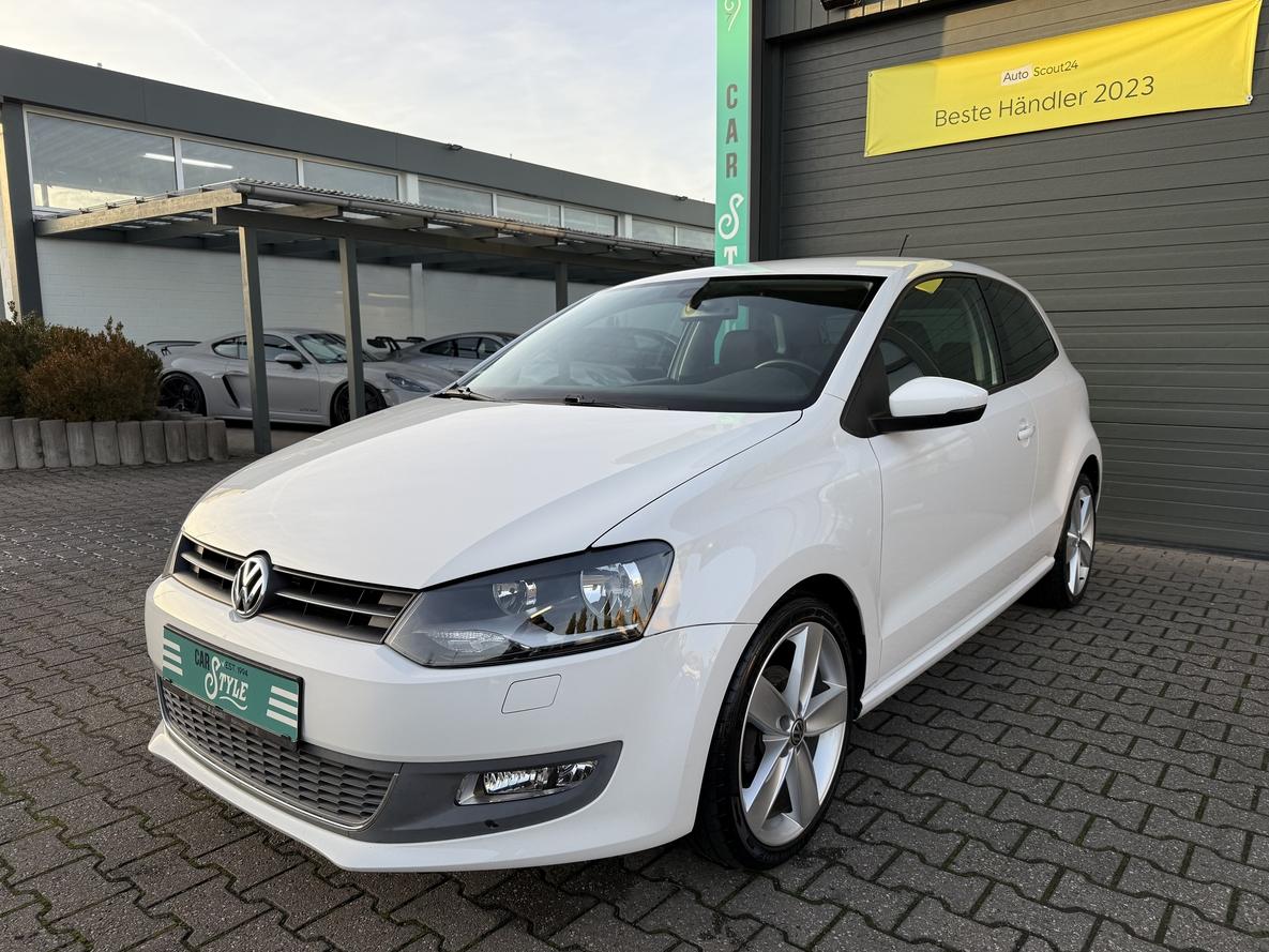 Volkswagen Polo 1.2 TSI Highline Navi Einparkhilfe SHZ 17 Zoll