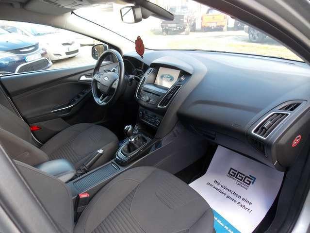 Ford Focus 1.5 Titanium Navi